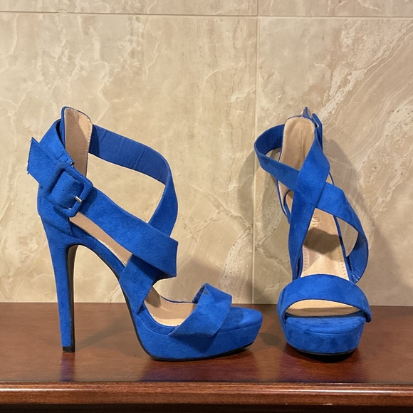 Chic Royal Blue Strappy Heels, Size 8.5 - Picture 1 of 9